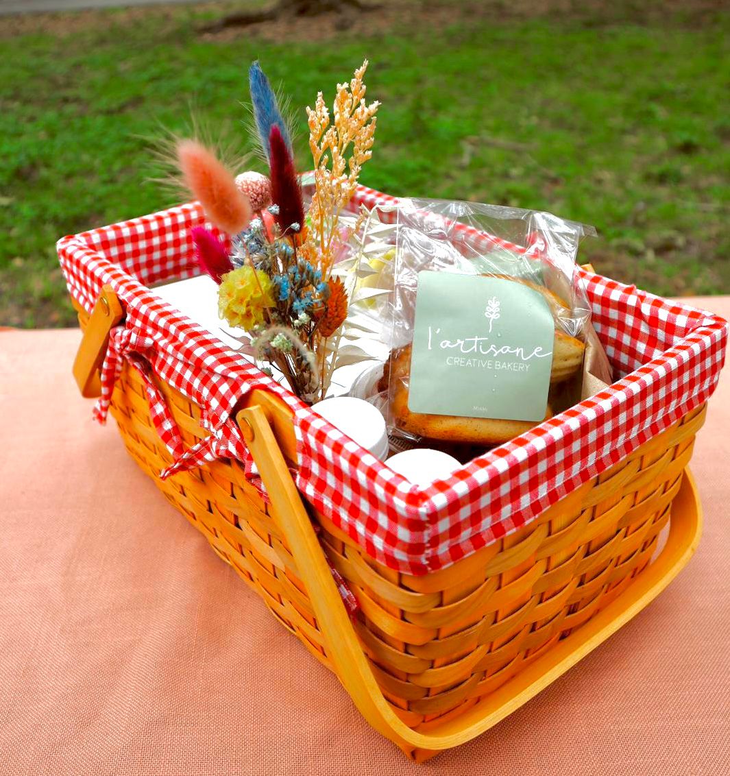 Mother's Day Picnic Basket